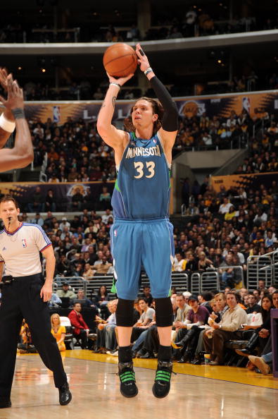 盘中她试图 盘中她试图